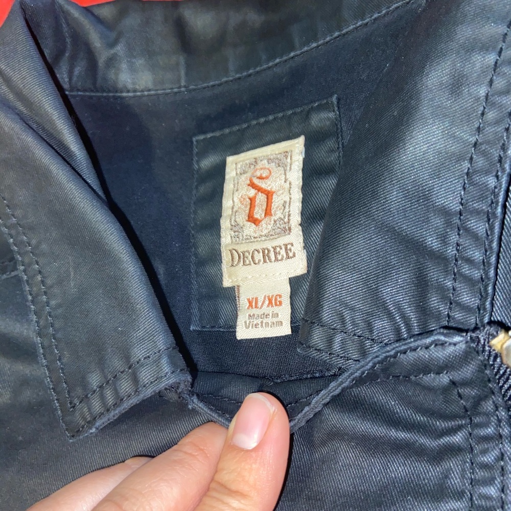 Black jacket - Picture 3 of 4
